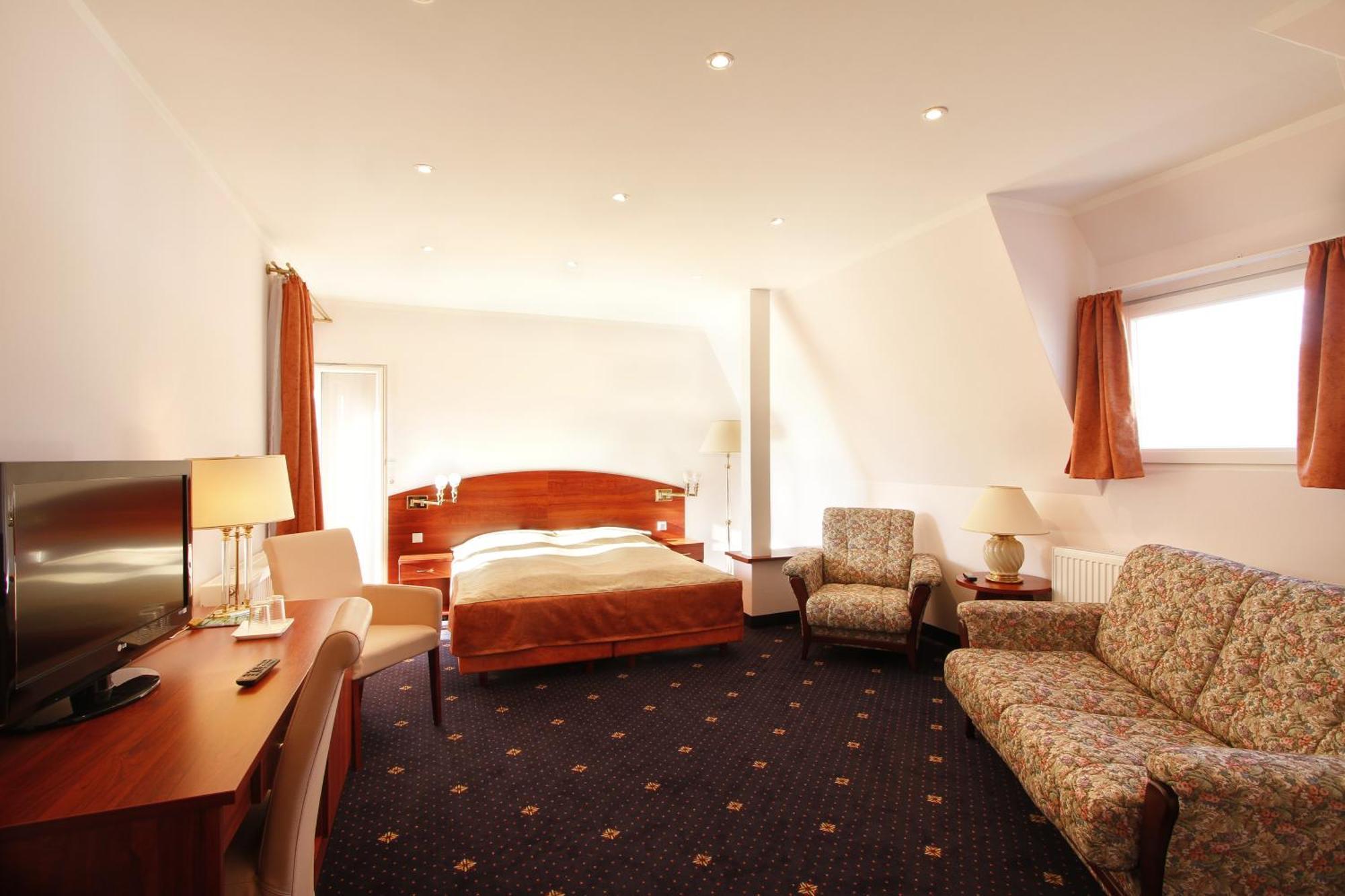 Hotel Preuss Im Dammtorpalais ฮัมบูร์ก ภายนอก รูปภาพ
