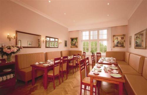 Hotel Preuss Im Dammtorpalais ฮัมบูร์ก ภายนอก รูปภาพ